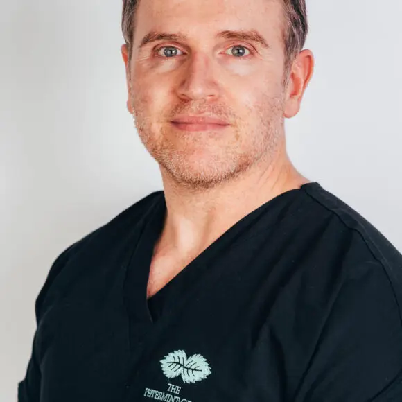 Dr Greig McLean